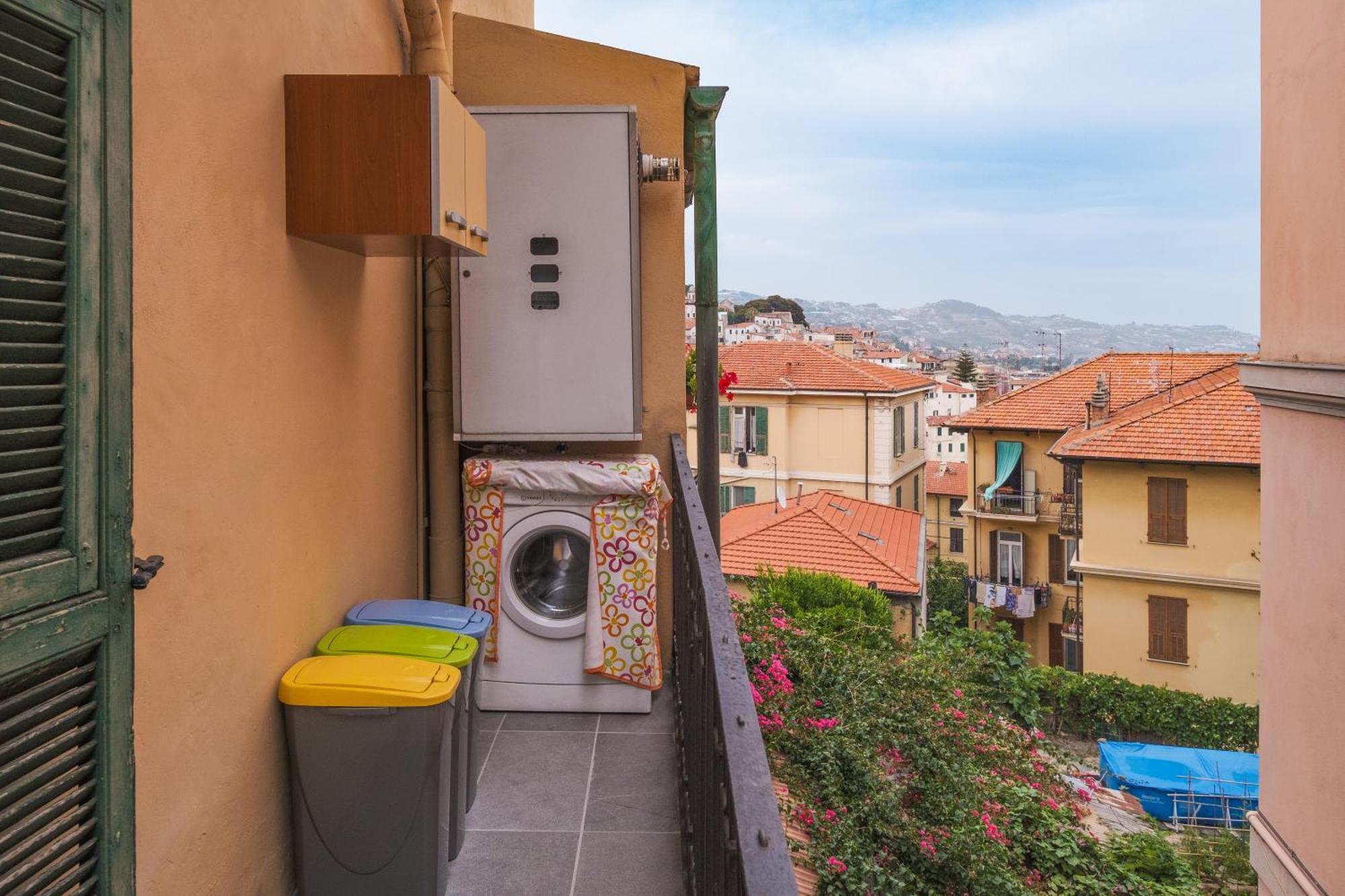 Matty's - Center - Sea View - Free Parking - Strategic Area * Sanremo